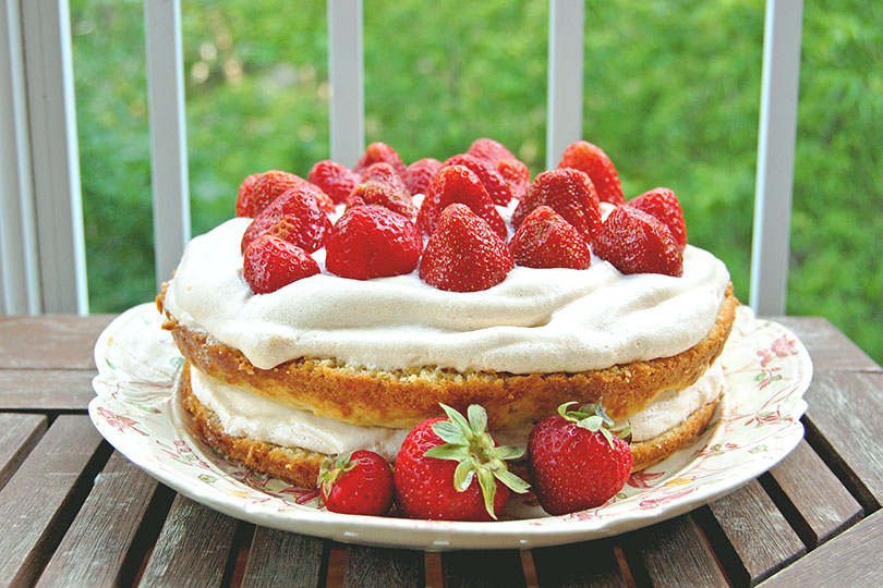 Gâteau meringué aux fraises